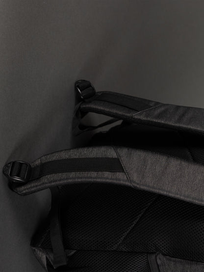 Highbury 18-Inch Dark Grey Laptop Backpack – Polyester Cabin-Size Work, School & Travel Bag