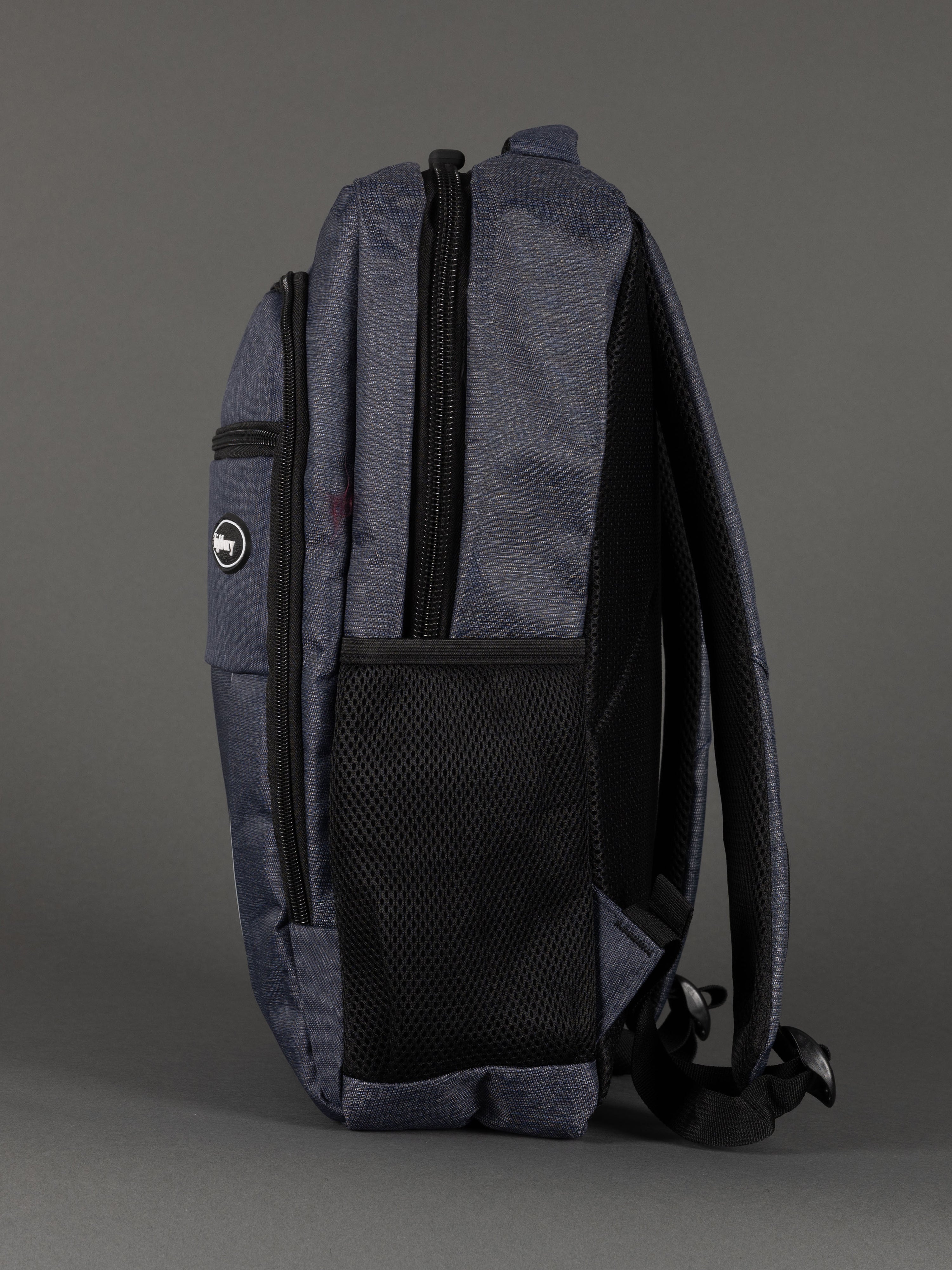 "Highbury 18-inch navy rucksack for school, business, and travel"