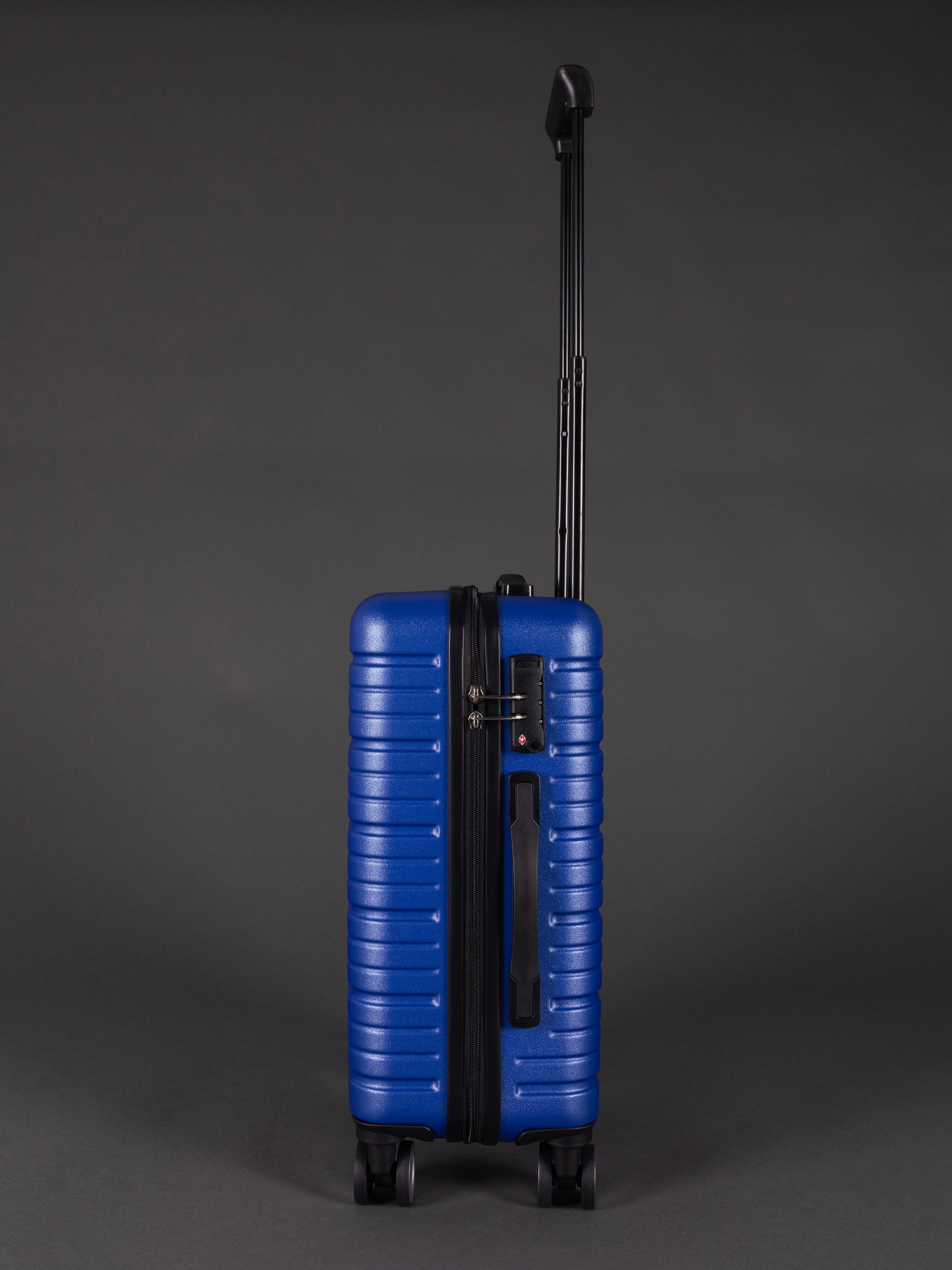 BEOW 3 Piece Blue Luggage Set – 20", 24" & 28" Suitcases with Expandable Hard Shell, Spinner Wheels & TSA Locks