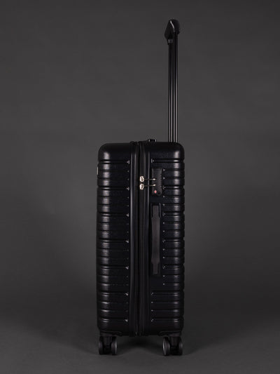 BEOW 3 Piece Black Luggage Set – 20", 24" & 28" Suitcases with Expandable Hard Shell, Spinner Wheels & TSA Locks