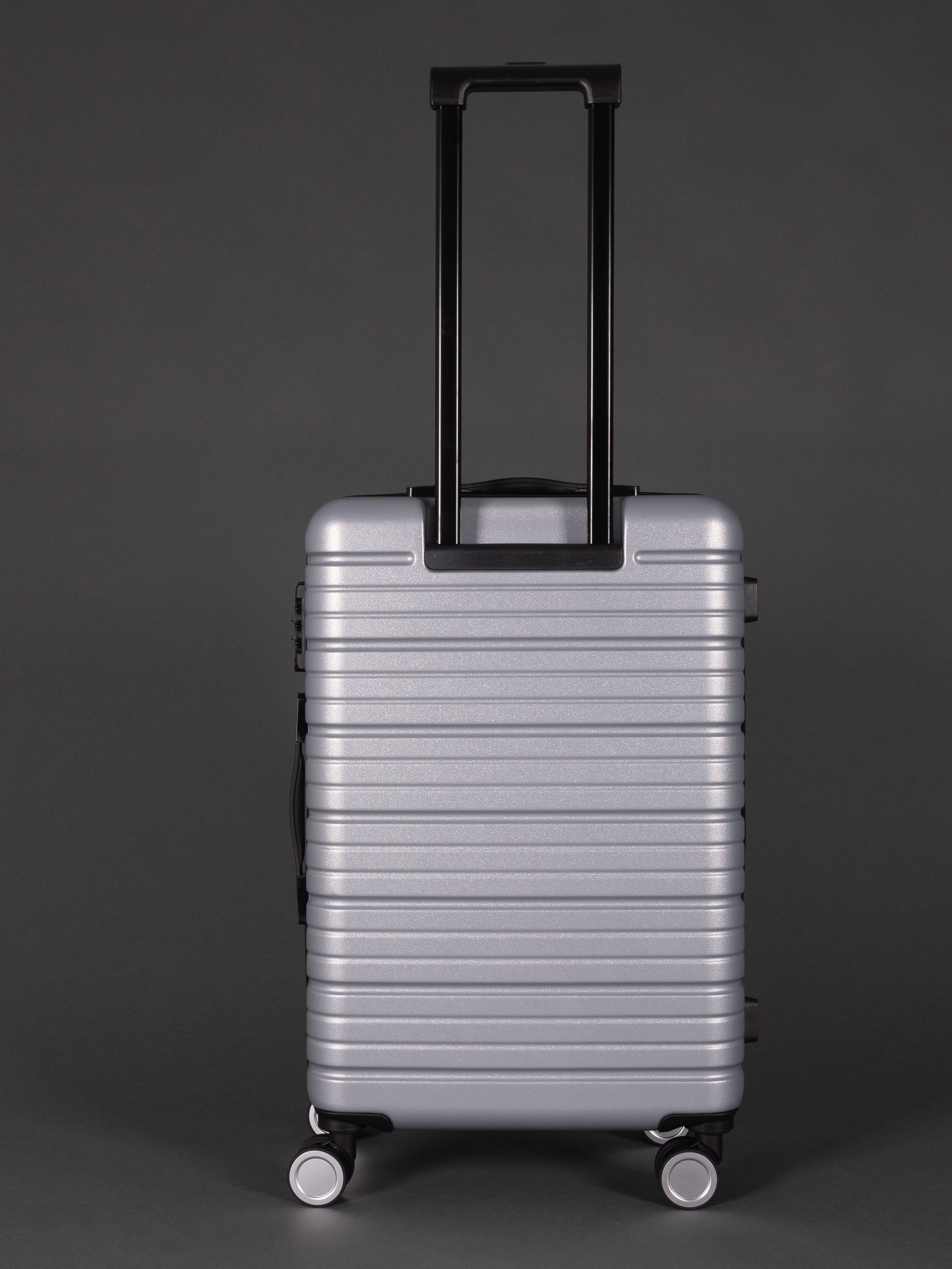 BEOW 3 Piece Silver Luggage Set – 20", 24" & 28" Suitcases with Expandable Hard Shell, Spinner Wheels & TSA Locks