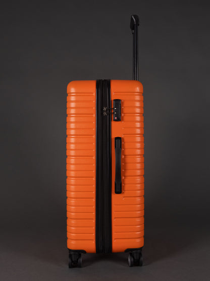 “Side view of expandable BEOW luggage showing 20% additional storage capacity”