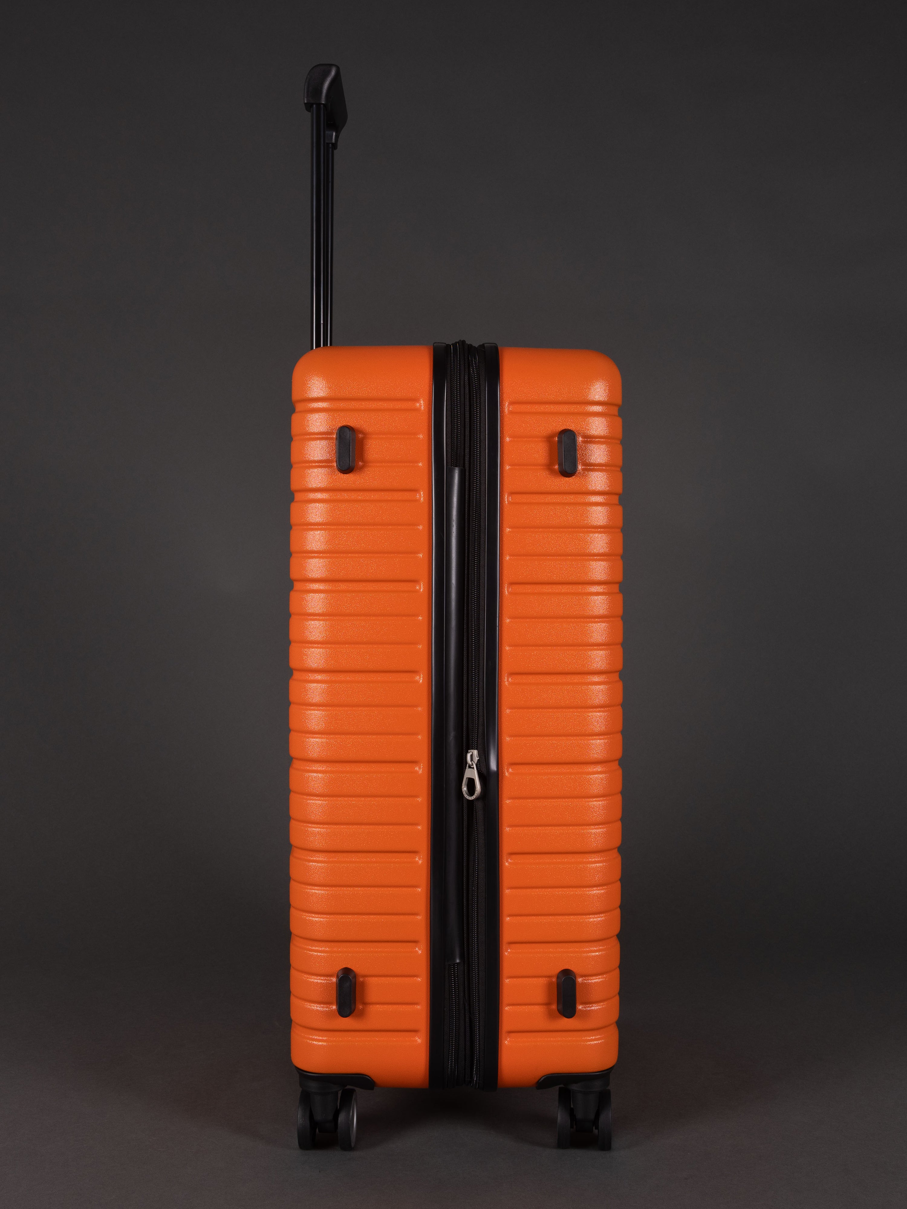 “BEOW hard-shell luggage set drop-tested for durability – 3 piece expandable suitcases”