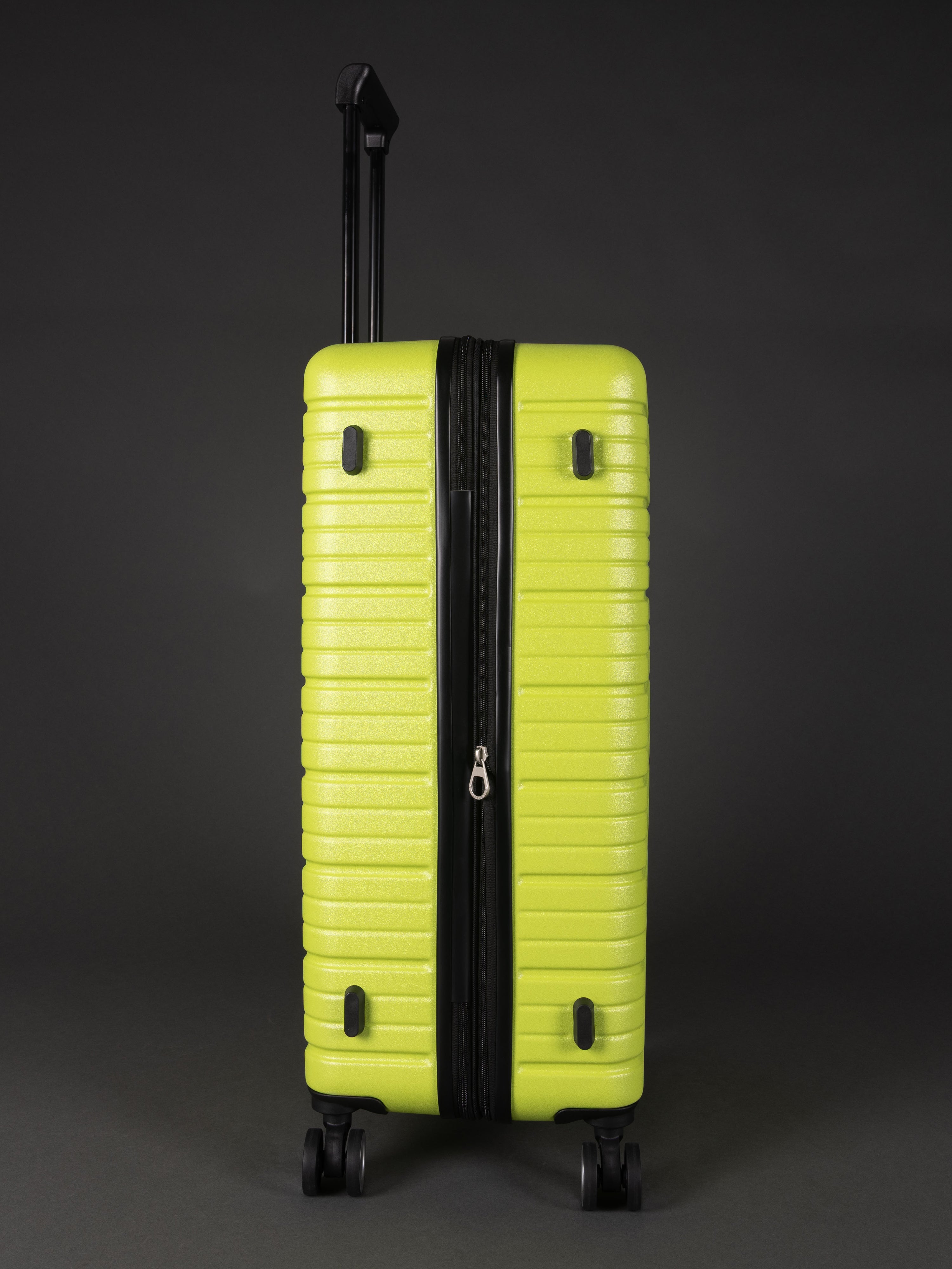 BEOW 3 Piece Lime Green Luggage Set – 20", 24" & 28" Suitcases with Expandable Hard Shell, Spinner Wheels & TSA Locks