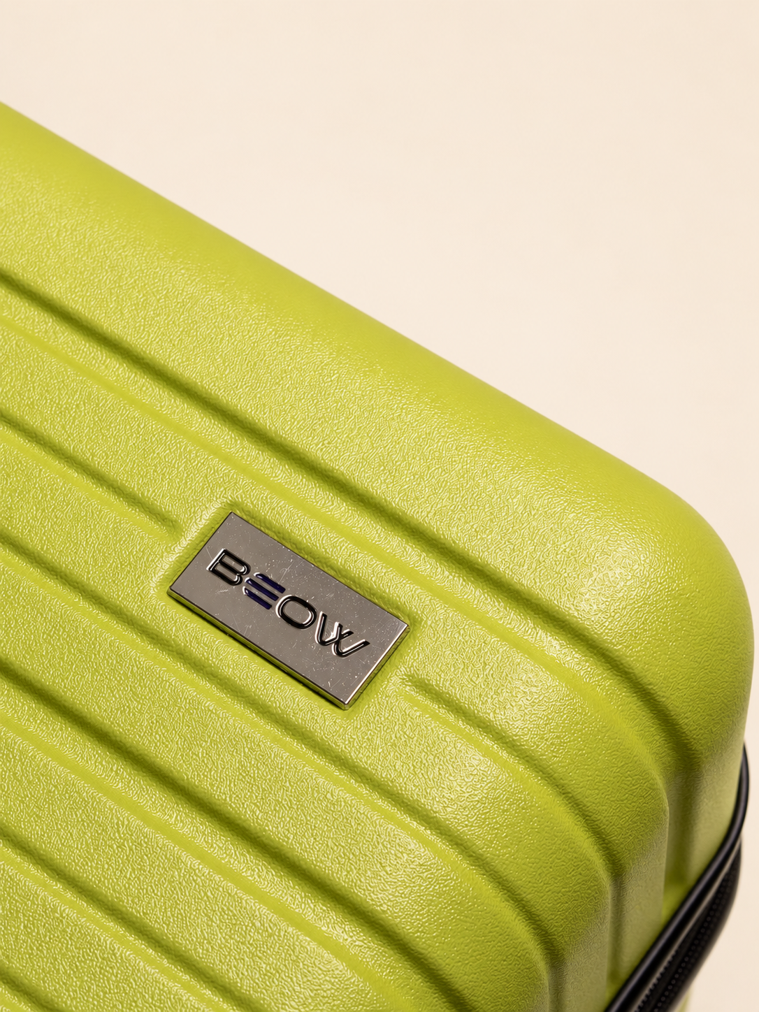 BEOW 3 Piece Lime Green Luggage Set – 20", 24" & 28" Suitcases with Expandable Hard Shell, Spinner Wheels & TSA Locks