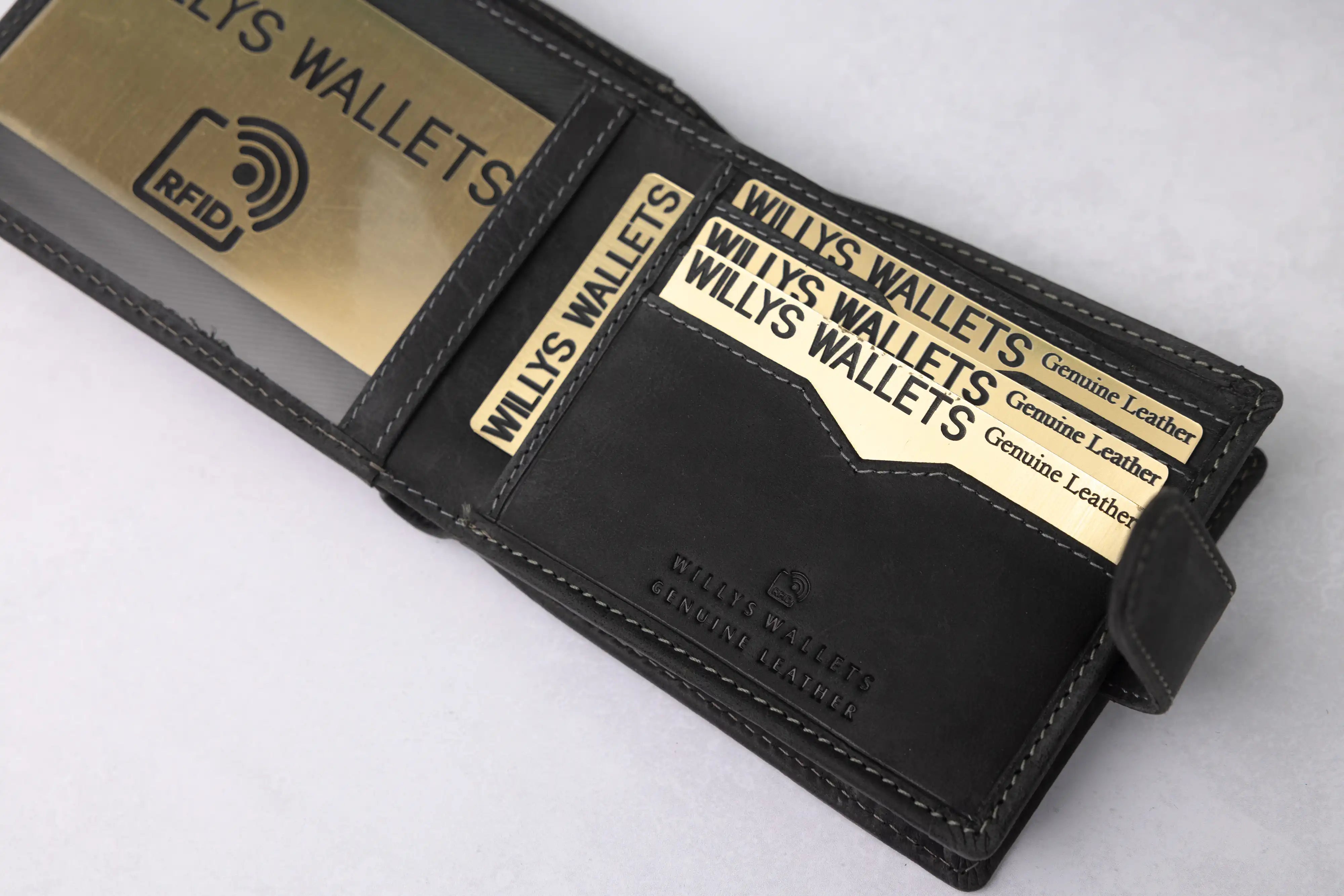Personalised Black Hunter Leather Wallet – Bifold with Large Zip Coin Pocket
