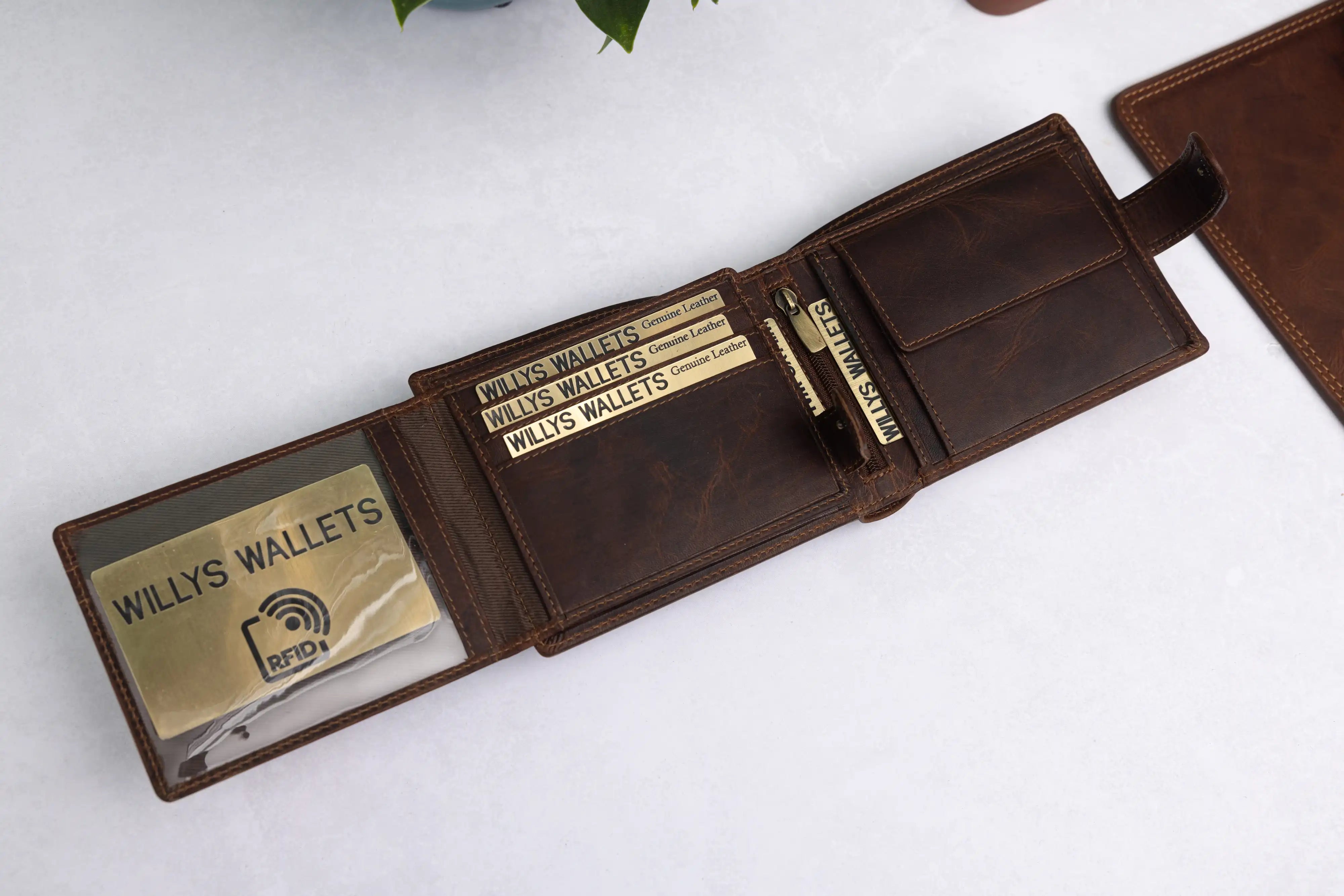 Personalised High-Capacity Brown Hunter Leather Wallet – Bifold RFID Wallet for Men