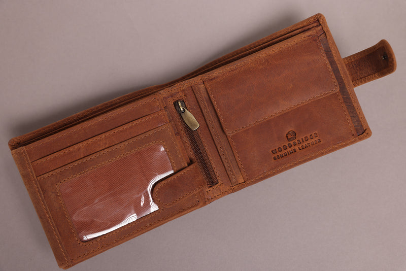 Personalised Engraved Mens Bifold Brown Leather Wallet