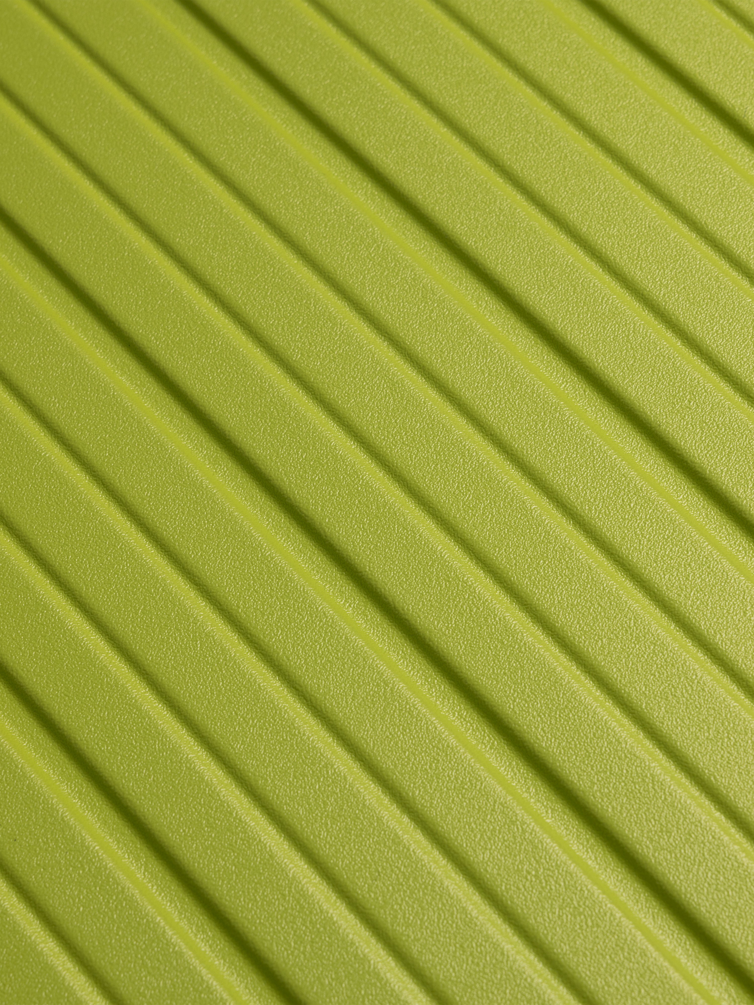 BEOW 3 Piece Lime Green Luggage Set – 20", 24" & 28" Suitcases with Expandable Hard Shell, Spinner Wheels & TSA Locks