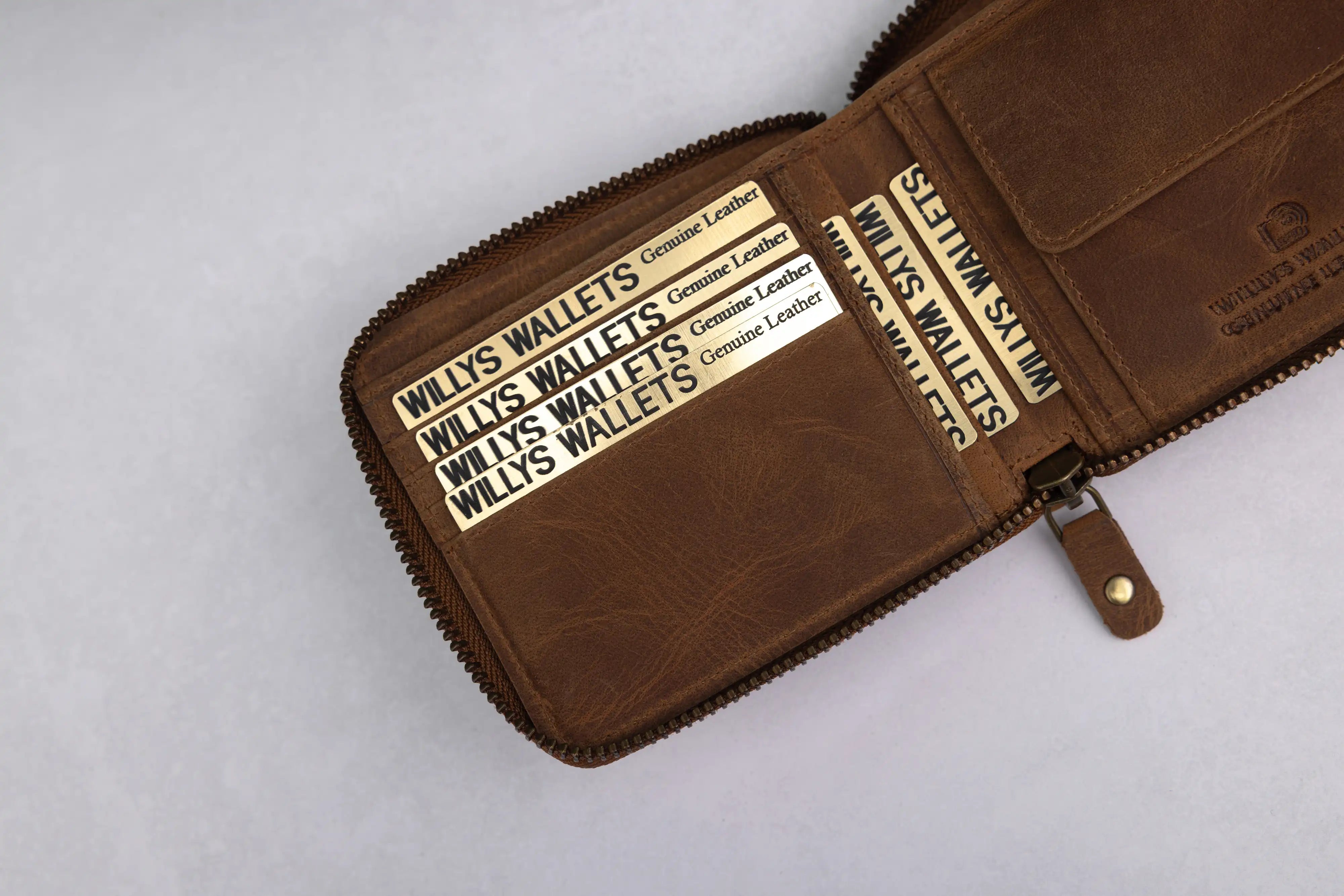Personalised Rustic Brown Leather Wallet – Bifold Zip-Around RFID Wallet
