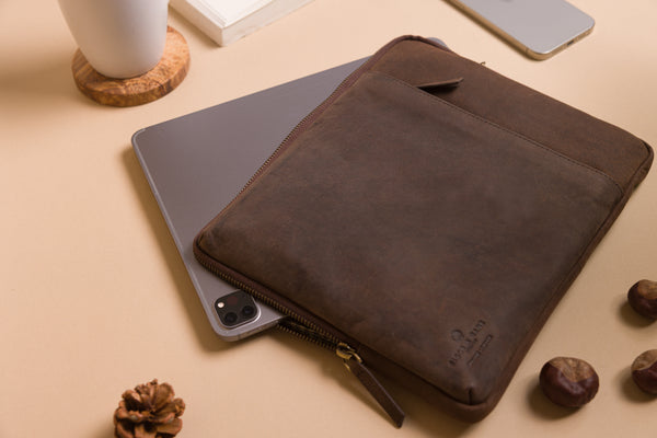 13 Inch Leather Sleeve for iPad Pro & Laptop – Genuine Cowhide Case for Tablets & Compact Laptops in Brown