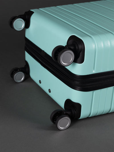 “Lightweight BEOW hard-shell luggage set – 3 piece expandable suitcases with 360-degree spinner wheels”