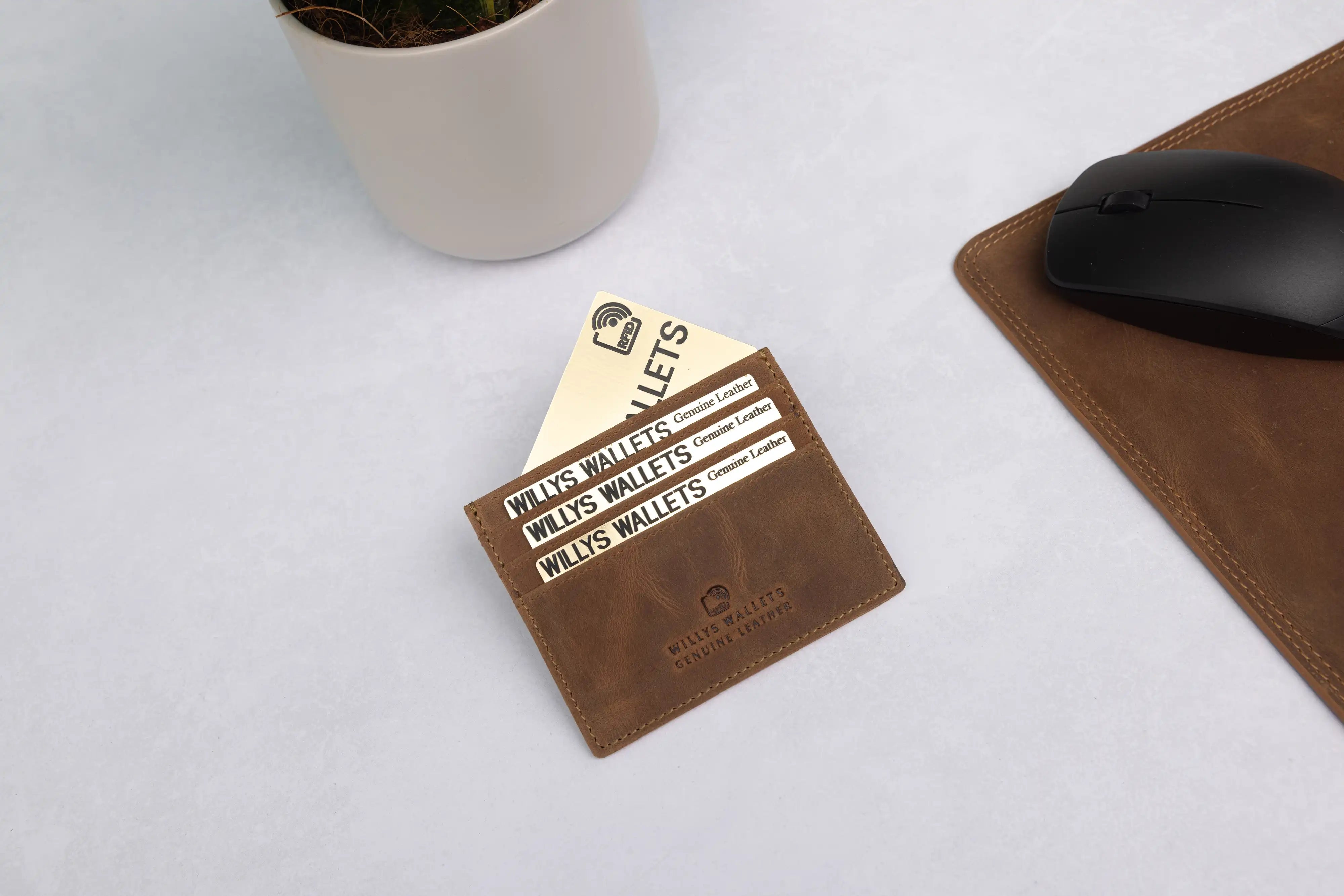 Personalised Rustic Brown Leather Card Holder – RFID Slim Wallet