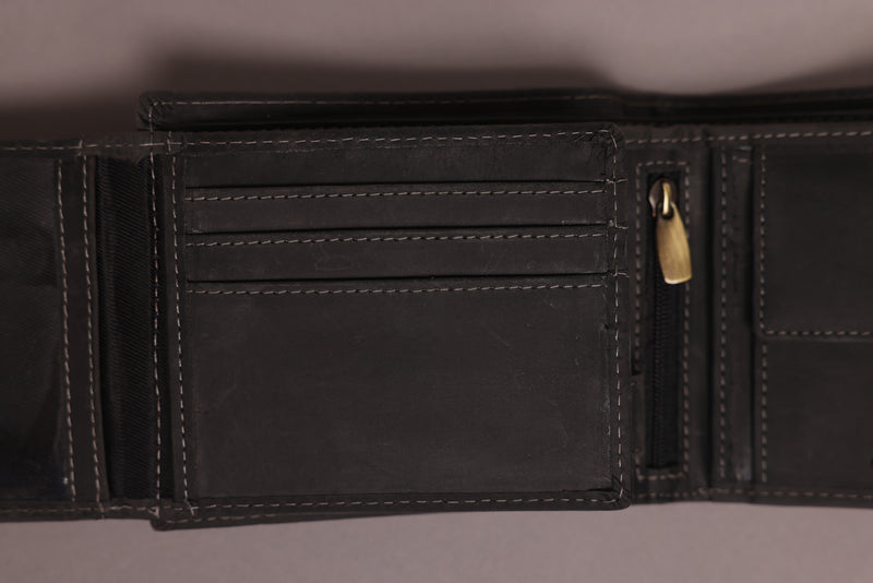 Personalised Engraved Mens Bifold Black Leather Wallet