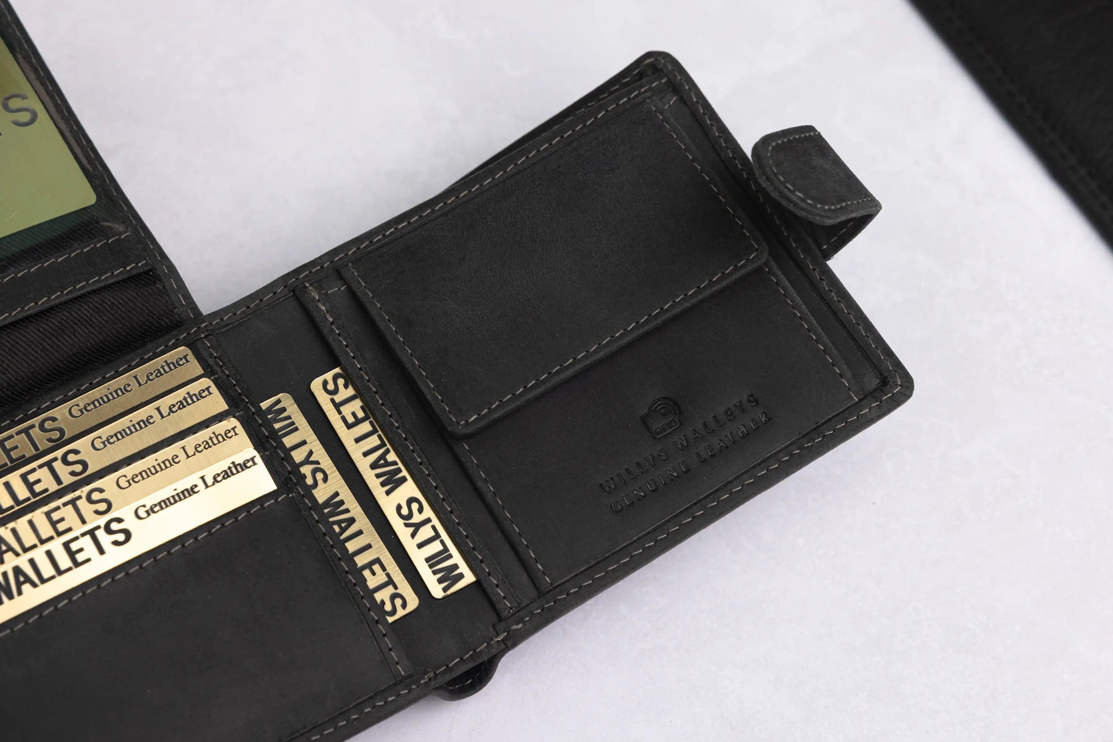 Personalised Black Hunter Leather Wallet – Bifold with Coin Pocket & RFID Protection