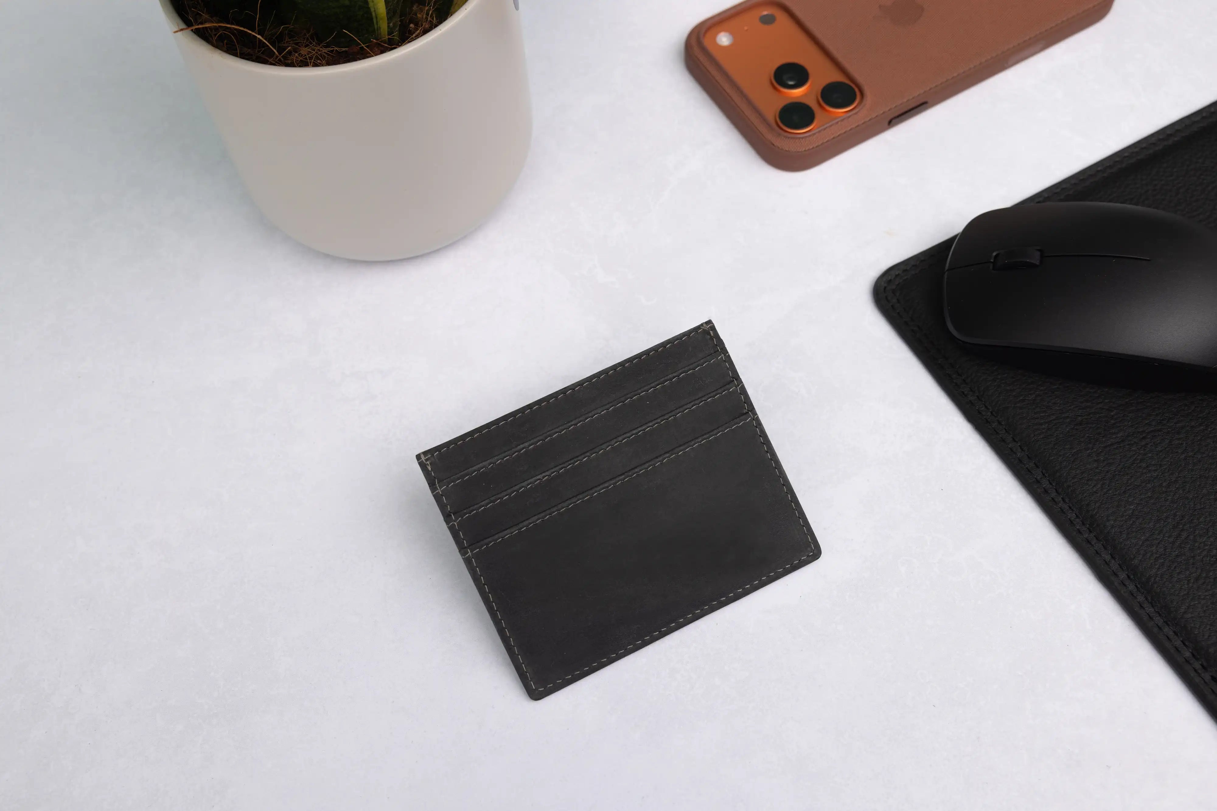 Personalised Black Hunter Leather Card Holder – RFID Slim Wallet