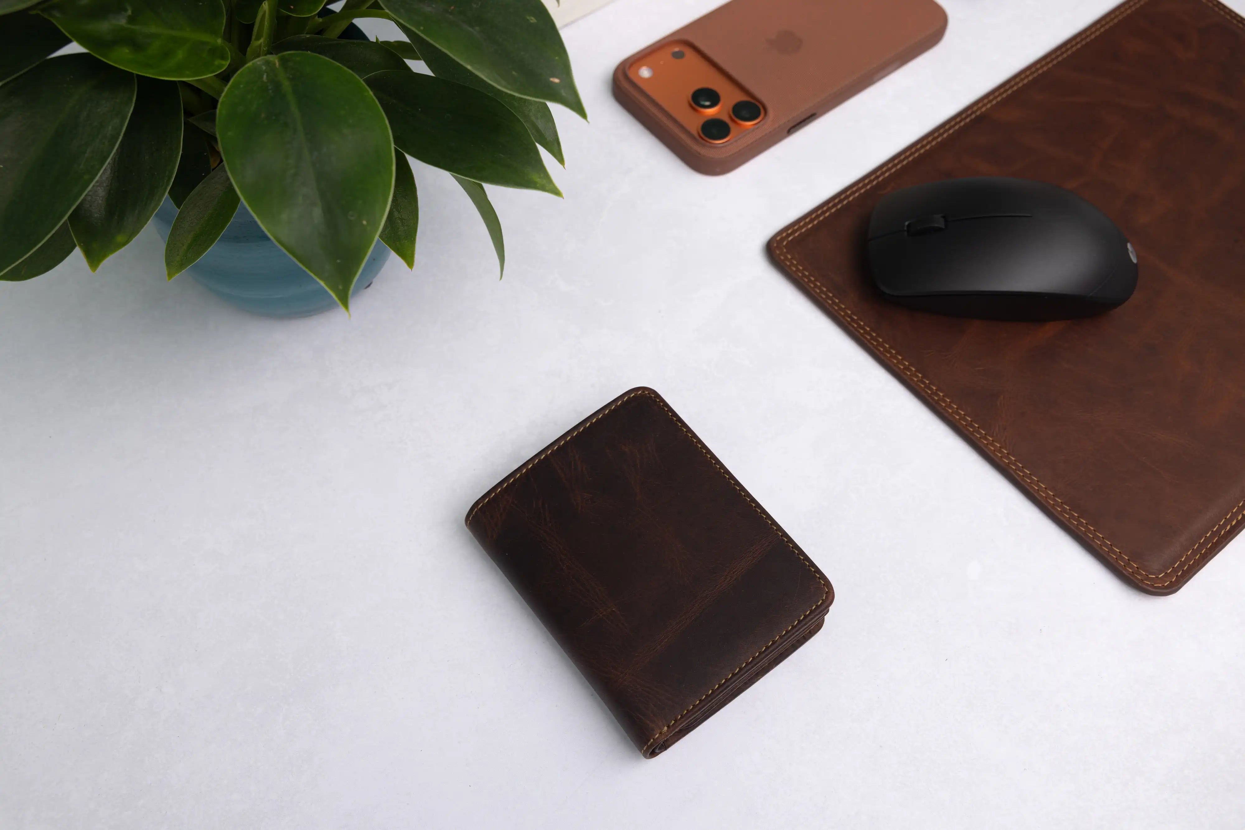 Personalised Brown Leather Wallet – Trifold Design with RFID Protection