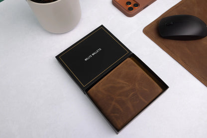 Personalised Rustic Brown Leather Wallet – Bifold with Zip Coin Pocket & RFID Protection