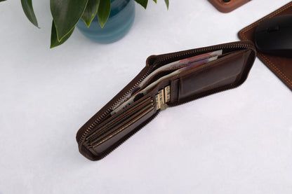 Personalised Brown Leather Wallet – Zip-Around Bifold Design