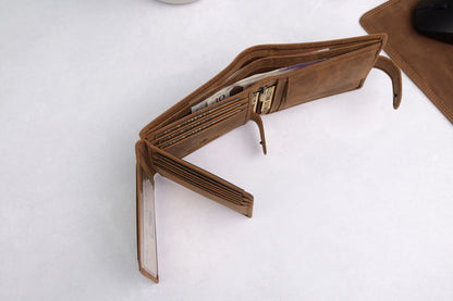 Personalised High-Capacity Rustic Brown Hunter Leather Wallet – Bifold RFID Wallet for Men