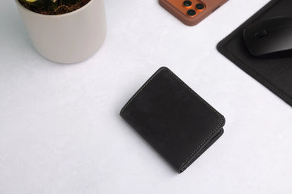 Personalised Black Hunter Leather Wallet – Trifold RFID Wallet for Men