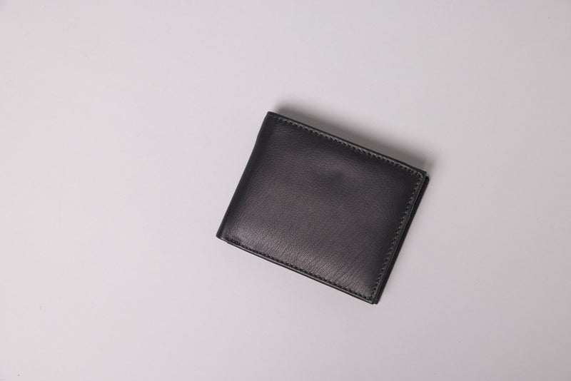 Personalised Engraved Black & Green Bifold Leather Wallet With Zip Coin Pocket