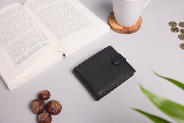 Personalised Engraved Black Bifold Leather Wallet