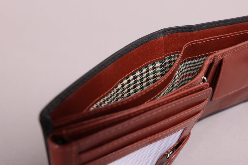Personalised Engraved Black & Brown Bifold Leather Wallet