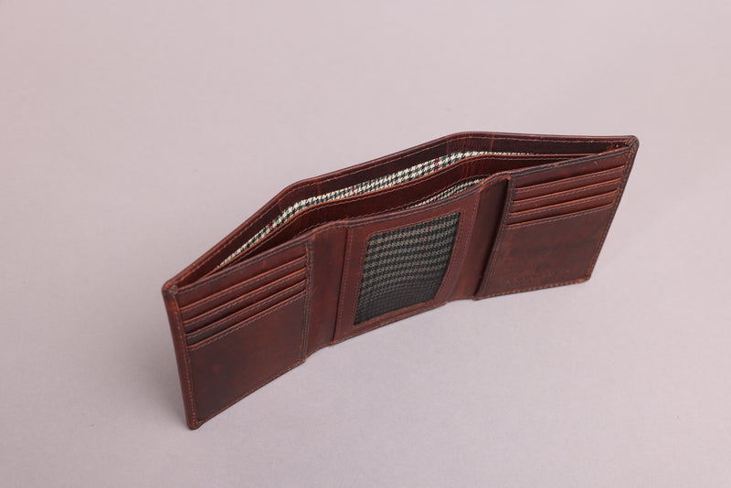 Personalised Engraved Brown Trifold Leather Wallet