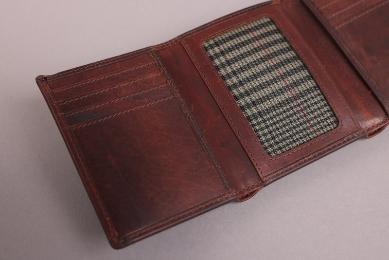 Personalised Engraved Brown Trifold Leather Wallet