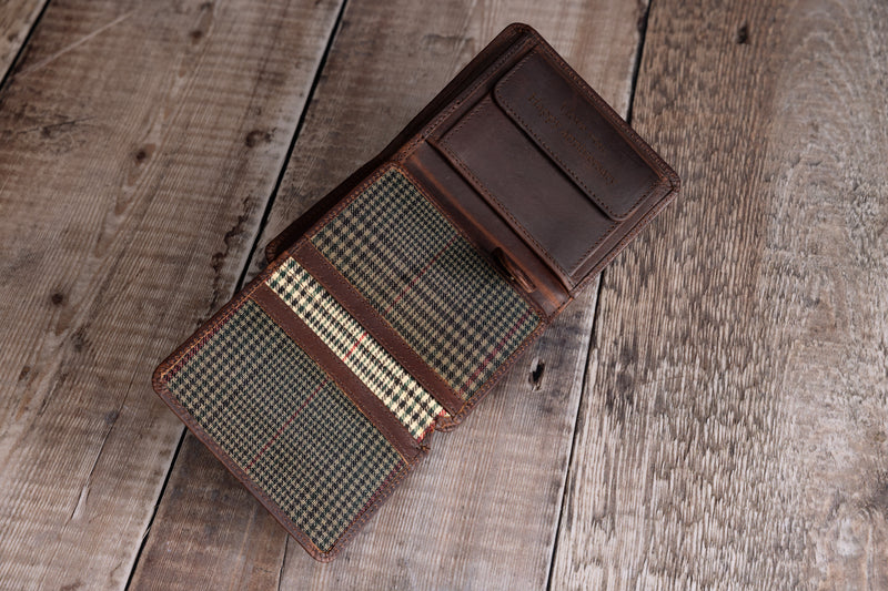 Personalised Engraved Brown Trifold Leather Wallet