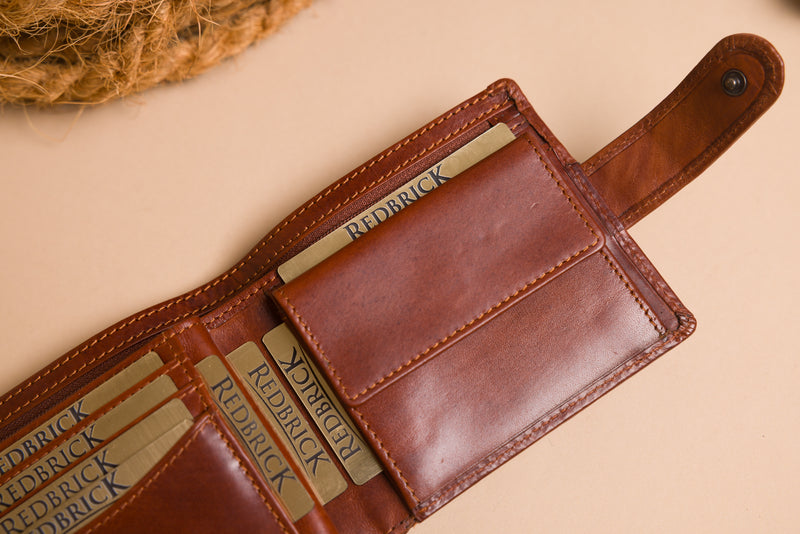 Personalised Engraved Cognac Bifold Leather Wallet With Coin Pocket & Credit Card Slots