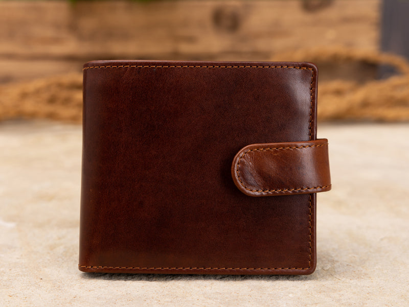 Personalised Engraved Cognac Bifold Leather Wallet With Coin Pocket & Credit Card Slots