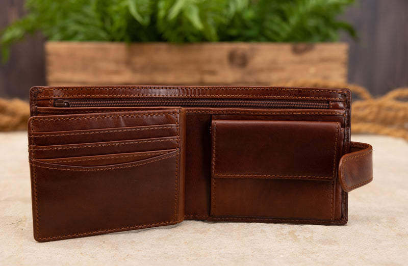 Personalised Engraved Cognac Bifold Leather Wallet With Coin Pocket & Credit Card Slots