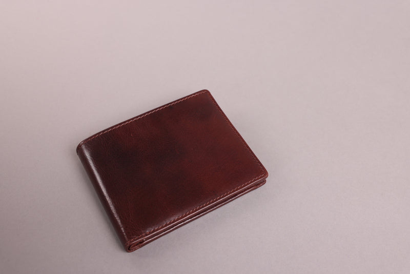 Personalised Engraved Bifold Dark Brown Leather Wallet With Zip Coin Pocket