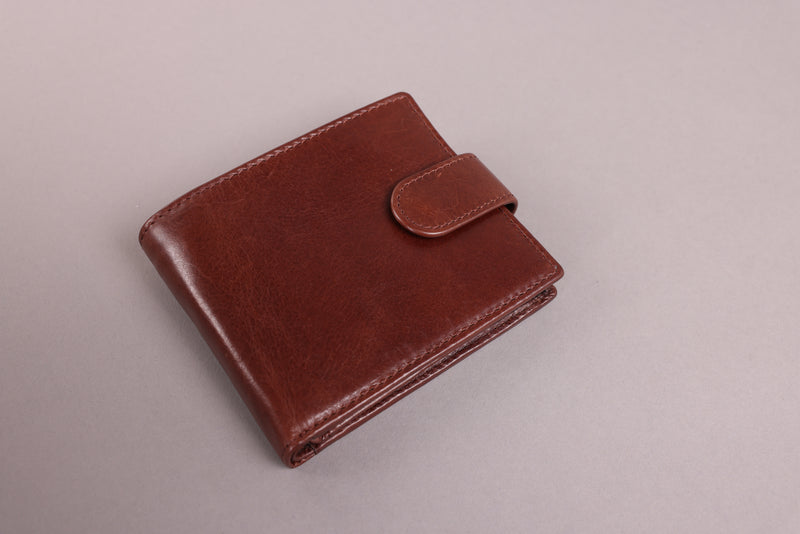 Personalised Engraved Dark Brown Bifold Leather Wallet With Coin Pocket