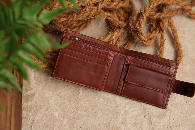 Personalised Engraved Cognac Bifold Leather Wallet With Coin Pocket