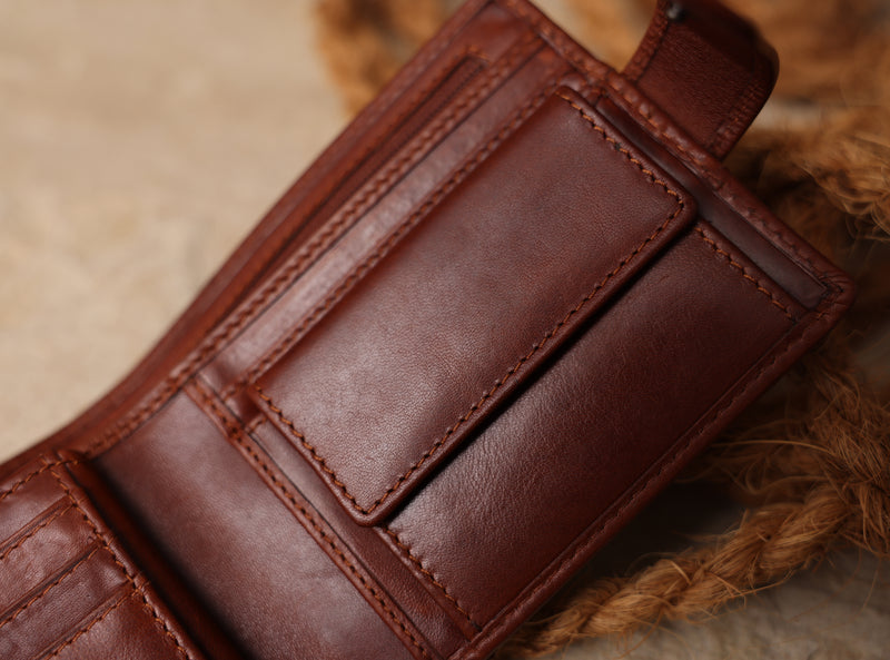 Personalised Engraved Cognac Bifold Leather Wallet With Coin Pocket & Credit Card Slots