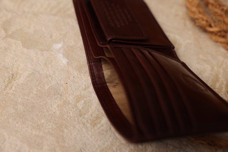 Personalised Engraved Dark Brown Bifold Leather Wallet