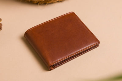 Personalised Cognac Leather Wallet – Bifold RFID Wallet for Men