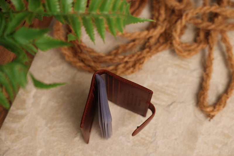 Personalised Engraved Cognac Bifold Leather Card Holder Wallet