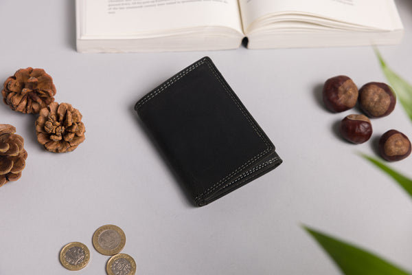 Personalised Engraved Trifold Black Hunter Leather Wallet