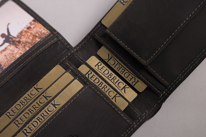 Personalised Engraved Bifold Black Hunter Leather Wallet With Coin Pocket