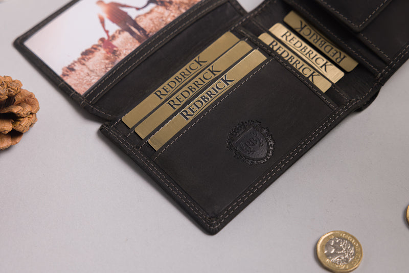 Personalised Engraved Bifold Black Hunter Leather Wallet With Coin Pocket