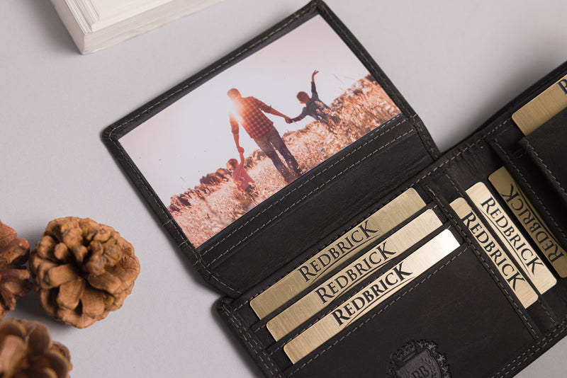 Personalised Engraved Bifold Black Hunter Leather Wallet With Coin Pocket