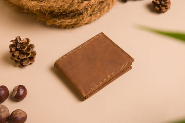 Personalised Engraved Bifold Cognac Hunter Leather Wallet With Coin Pocket