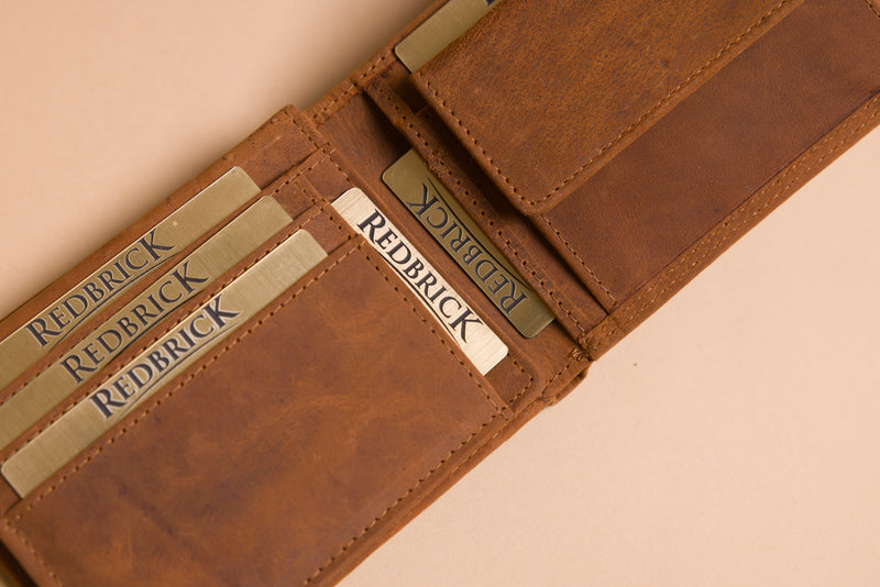 Personalised Cognac Leather Wallet – Bifold with Coin Pocket & RFID