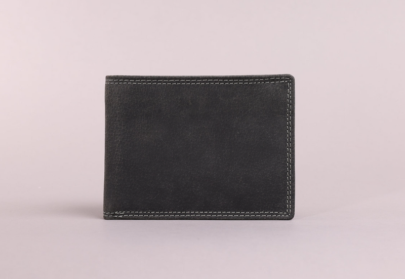Personalised Engraved Bifold Black Hunter Leather Wallet With Coin Pocket