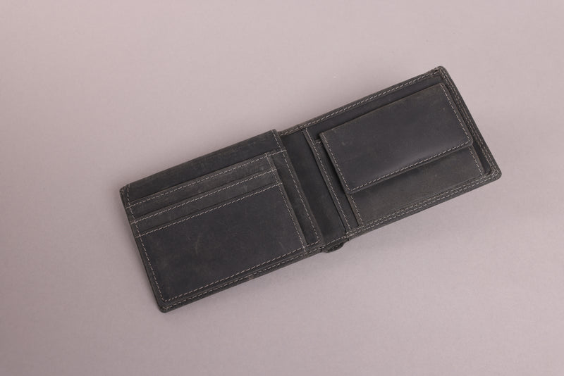 Personalised Engraved Bifold Black Hunter Leather Wallet With Coin Pocket