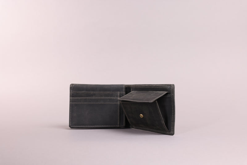 Personalised Engraved Bifold Black Hunter Leather Wallet With Coin Pocket
